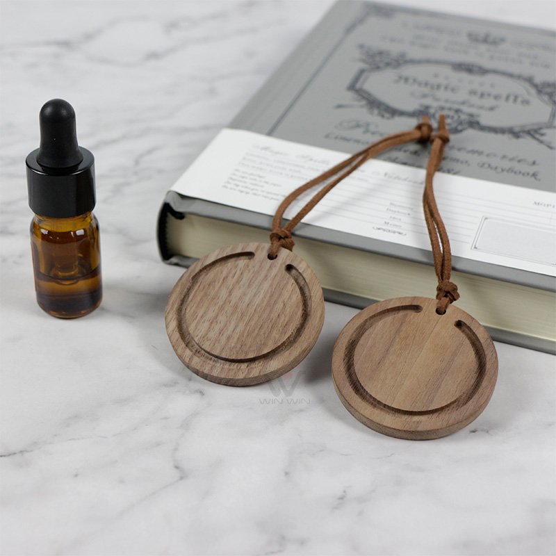 Wood car scent diffuser air freshener custom logo car vent clip hanging scented slice for car drawer closet