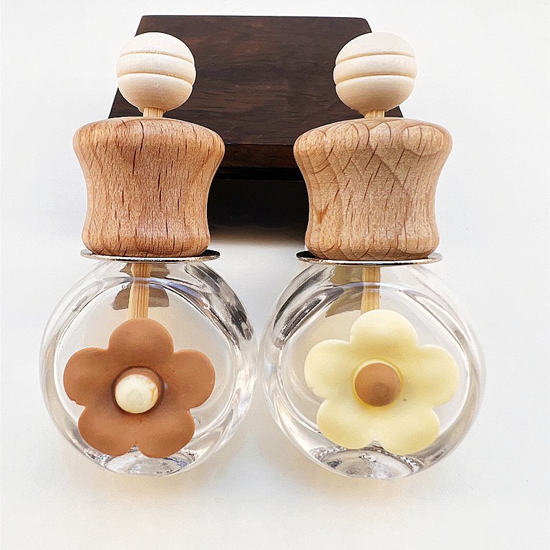 Cute Car Air Freshener Bottle Perfume Clip Air Vent Outlet Aromatherapy Essential Oils Diffuser