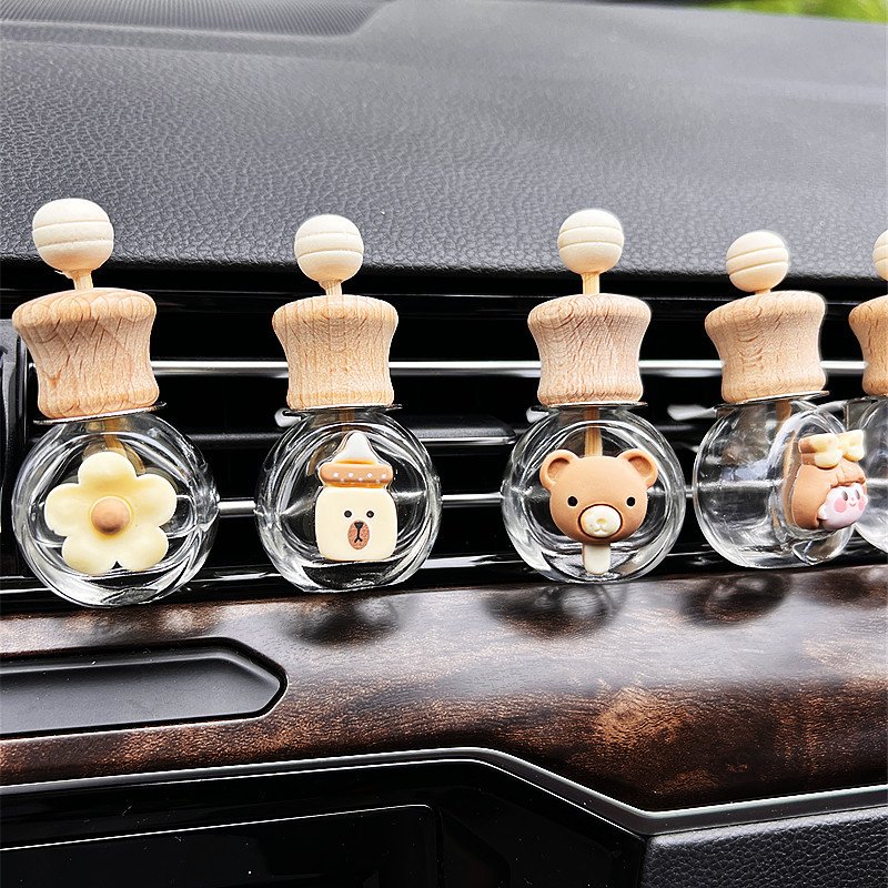 Cute Car Air Freshener Bottle Perfume Clip Air Vent Outlet Aromatherapy Essential Oils Diffuser