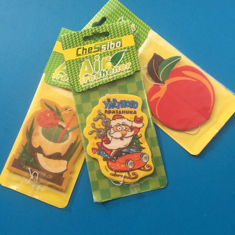 Wholesale Eco-Friendly Car Air Fresheners Paper Perfume with Apple Pattern and Scents of Rose Orange Jasmine Forest Lavender