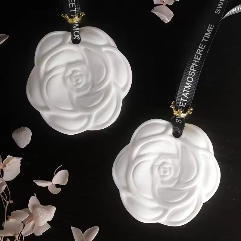 TX car rearview mirror aromatherapy pendant floral plaster perfume diffuser car interior decoration