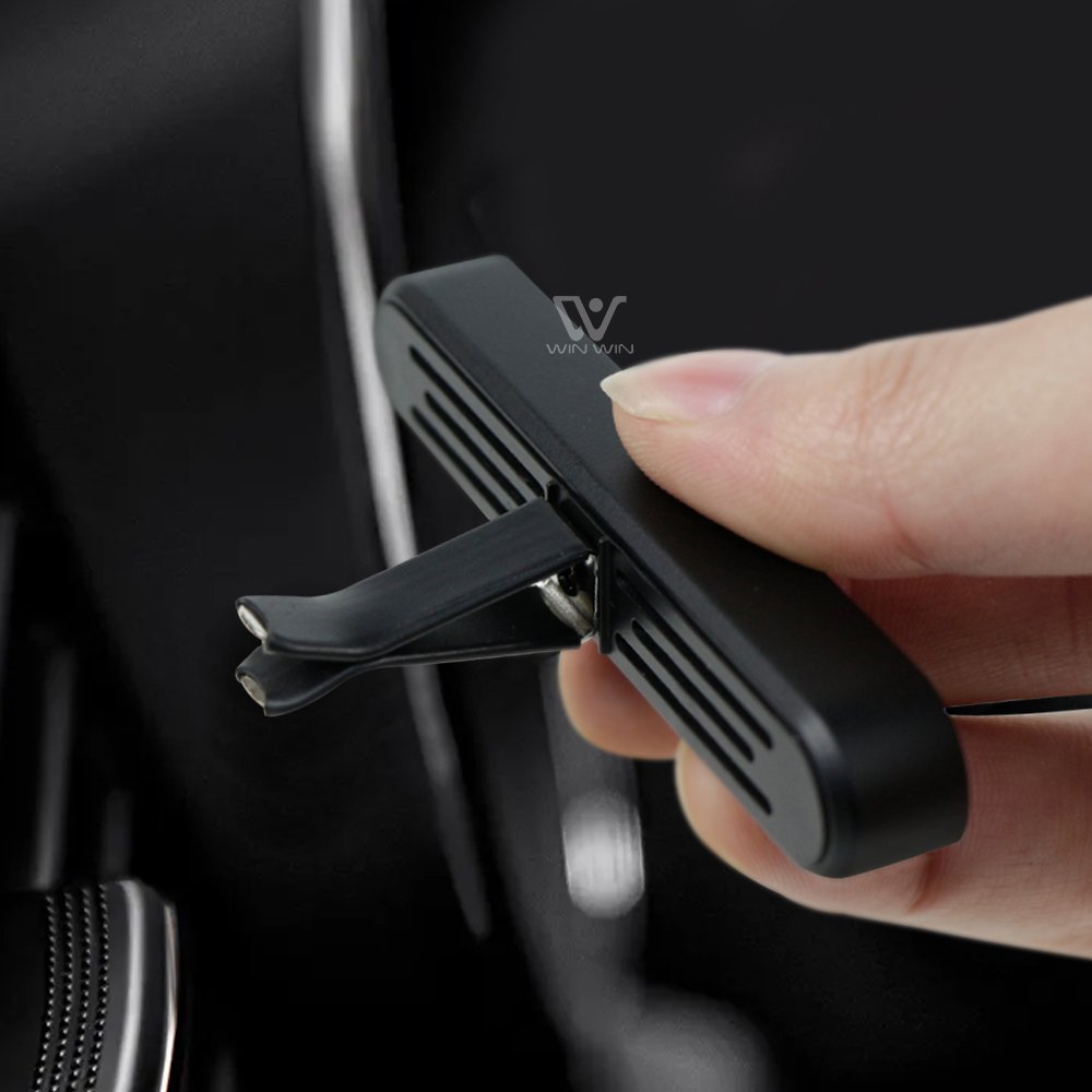 Custom Diffuser Vent Clip Free Oil Sticks Manufacturers Essential Oil Car Fragrance Diffuser Car Freshener Vent Clip