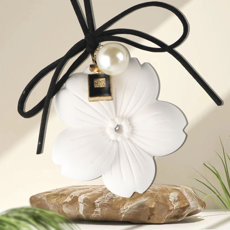 FinRu Cherry Blossom Scented Ceramic Aroma Plaster Porcelain Flower Essential Oil Diffuser Hanging Wardrobe Car Air Freshener