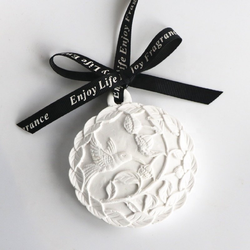 Hanging Round Scented Ceramic Flower Car Wardrobe Air Freshener Porcelain Fragrance Essential Oil Aroma Plaster Diffuser