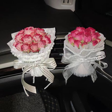 Pretty car perfume mini bouquet dry flower bouquet long lasting customs