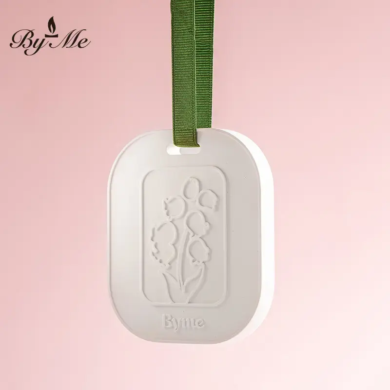 Wholesale Perfume Aromatherapy Ornament Decoration Accessories Long Lasting Car Air Freshener Pendant Hanging Fragrance