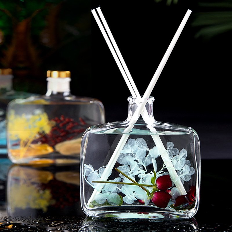 Popular preserved Dry Flower 100ml size Aromatherapy Reed Diffuser for freshen the air and decoration
