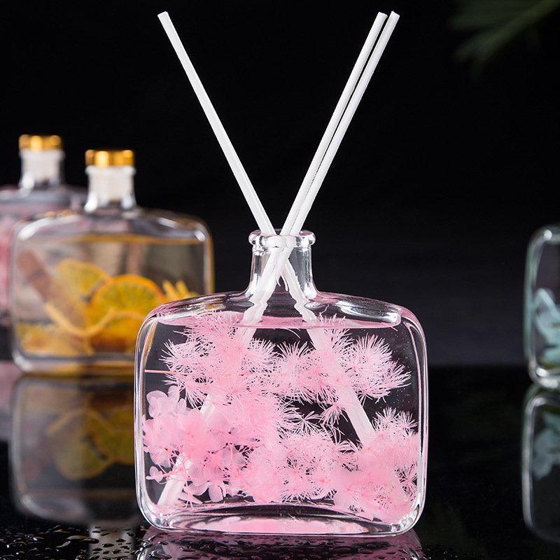 Popular preserved Dry Flower 100ml size Aromatherapy Reed Diffuser for freshen the air and decoration