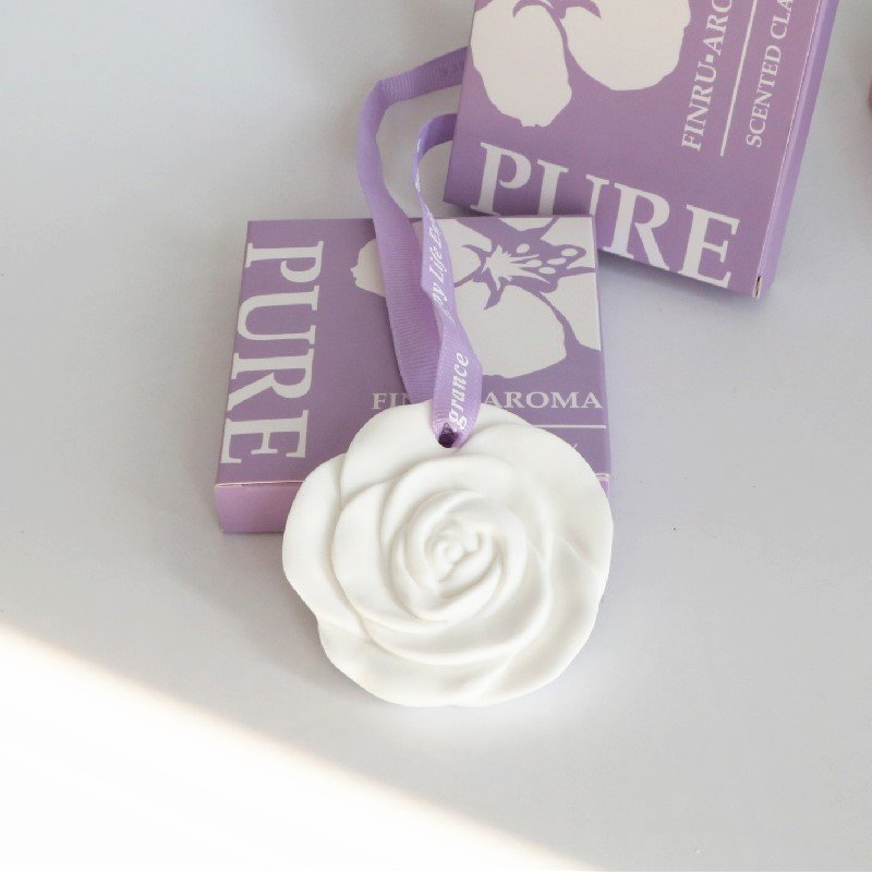 Wholesale Factory Stocked Car Hanging Decoration Air Freshener Scented Ceramic Rose Flower Porcelain Aroma Plaster Oil Diffuser