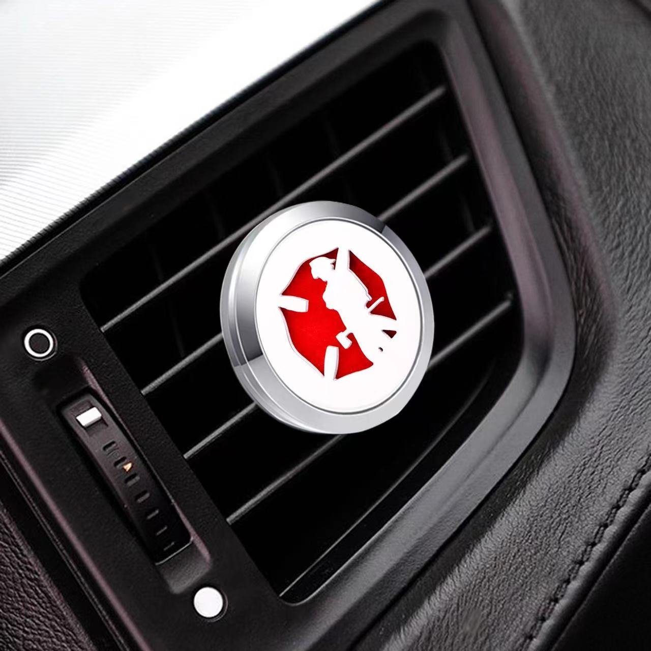 Luxury 38mm New Fashion Aroma clip car perfume diffuser vent clip air freshener diffuser wood car fragrance vent clips with logo