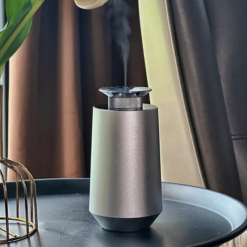 2024 New product start-stop intelligent car aromatherapy machine indoor air fresh car automatic aromatherapy machine