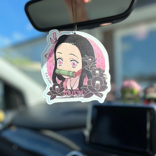Custom Japanese Anime Kawaii Girl Aromatizer Paper Perfume Refresher Hanging Fragrance Scent Car Air Freshener
