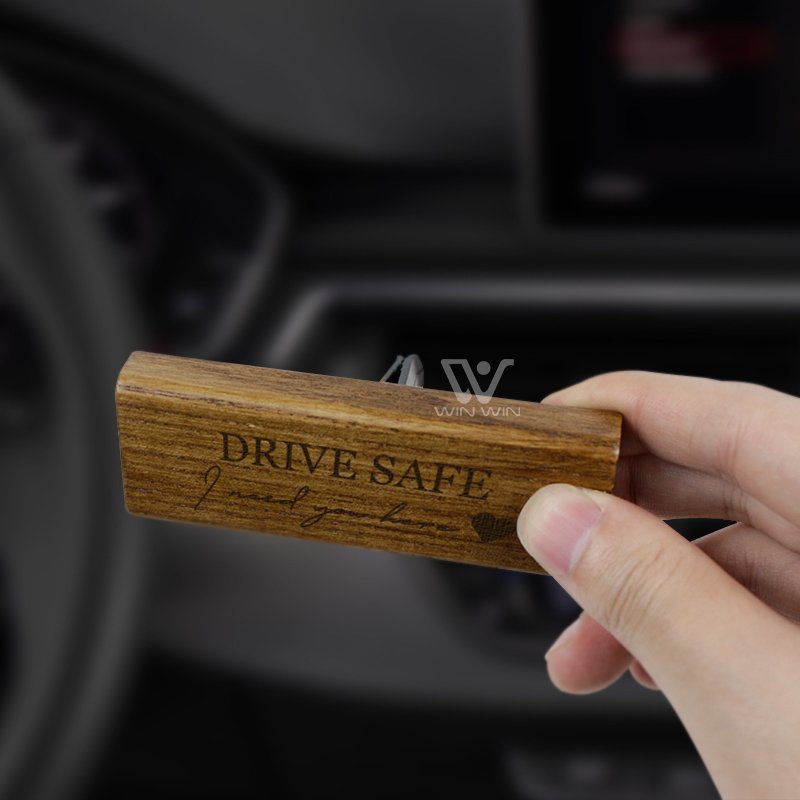 luxury small batch free custom exclusive Wood all scent perfume fragrances diffuser car air freshener