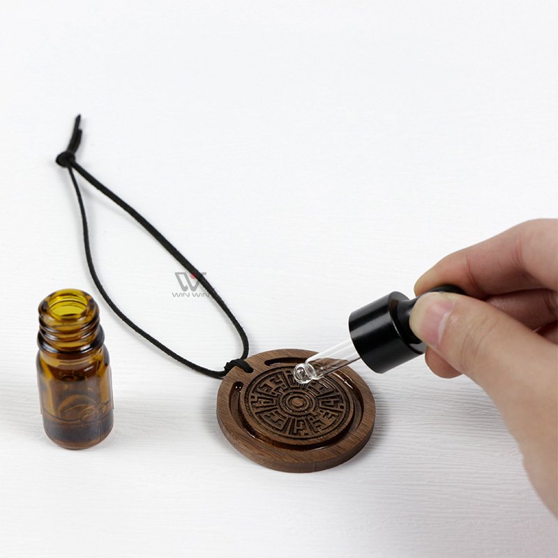 Custom Car Hanging Perfume Diffuser Car Fragrance Diffuser Car Freshener Vent Clip