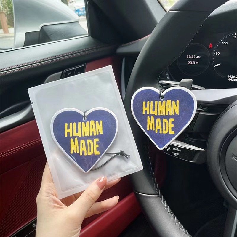 Long-Lasting High Quality Paper Car Freshener with Lovely Hanging Design for Car Interior Aroma Enhancement