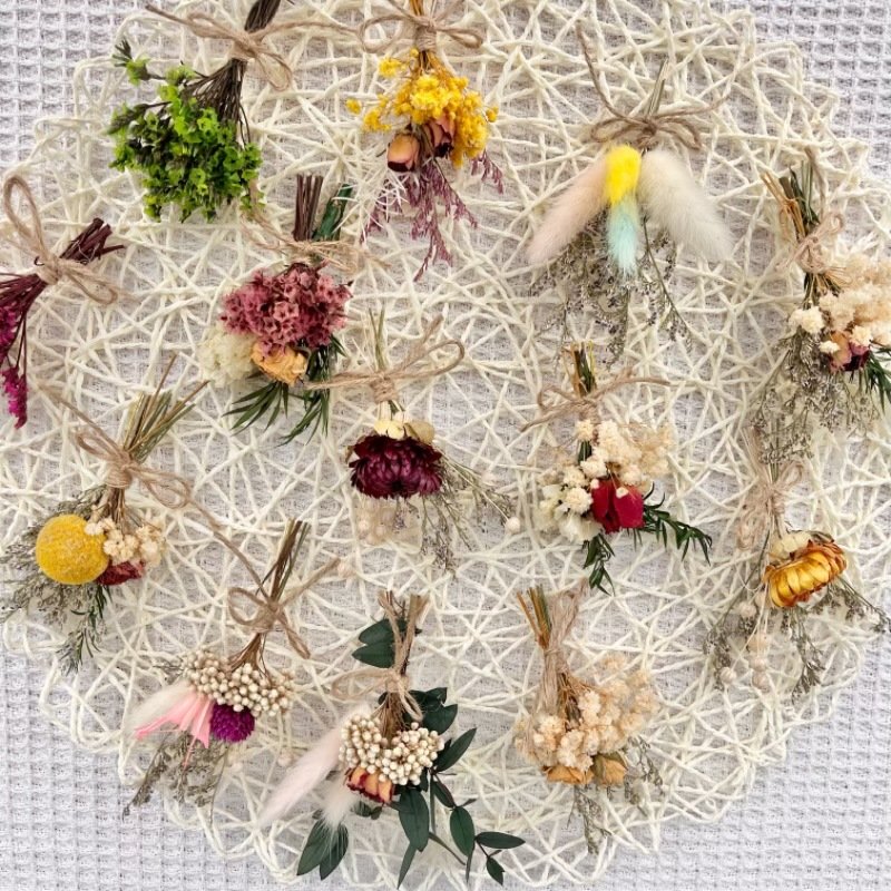 Car fragrances mini dried flower decoration for car interior accessories