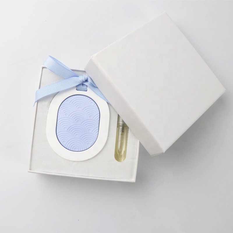 Wholesale Stocked Color Scented Ceramic Flower Aroma Plaster Hanging Car Home Wardrobe Air Freshener Home Fragrance Oil Diffuser