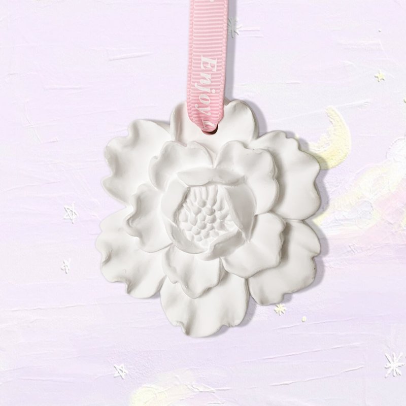 Peony Flower Shaped Hanging Scented Ceramic Aromatherapy Essential Oil Fragrance Diffuser Pendant Car Wardrobe Air Freshener