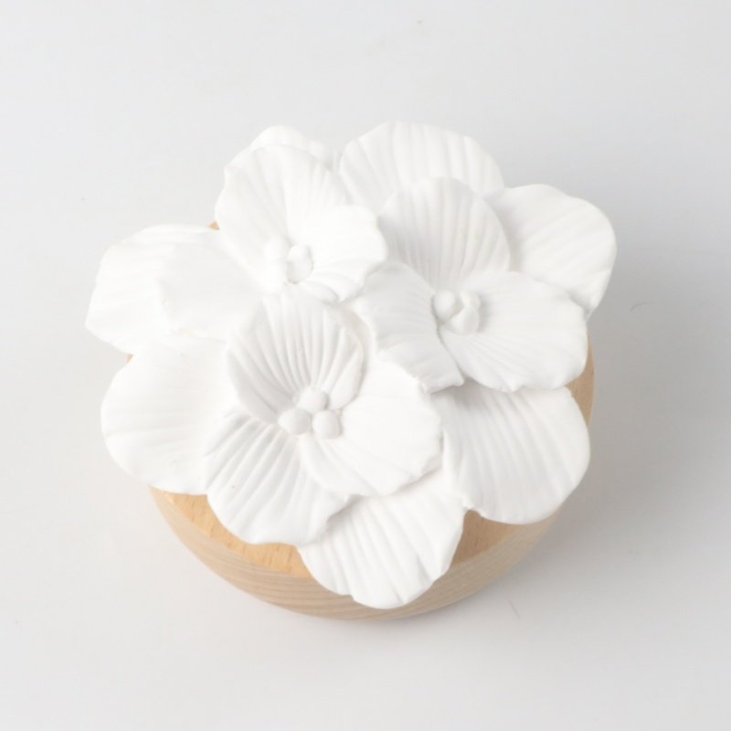Home Office Car Decor Aromatherapy Air Freshener Scented Ceramic Porcelain Flower Wooden Base Essential Oil Fragrance Diffuser
