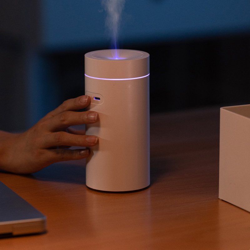 100ml Ambient Lighting Air Freshener Fragrance Perfume Flame Electric Humidifier Essential Oil Fire Car Aroma Diffuser For Car