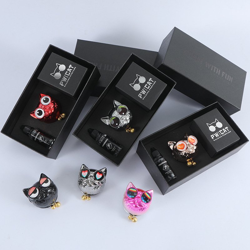 New Style Auto Accessories Magnetic Design Car Air Freshener Solid Car Exhaust Air Freshener with 2pcs Tablet