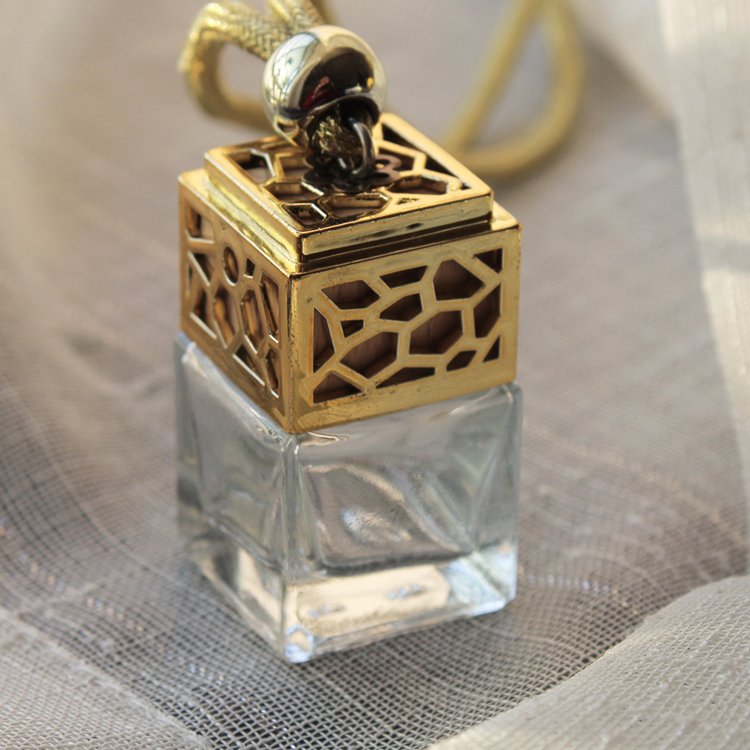 hot sell cheap 5ml hanging car perfume diffuser car freshener parfum