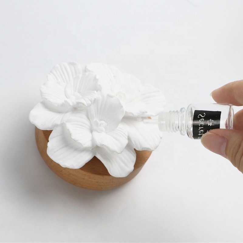Stocked Home Aromatherapy Decoration Air Freshener Wooden Base Porcelain Flower Scented Ceramic Aroma Plaster Oil Diffuser