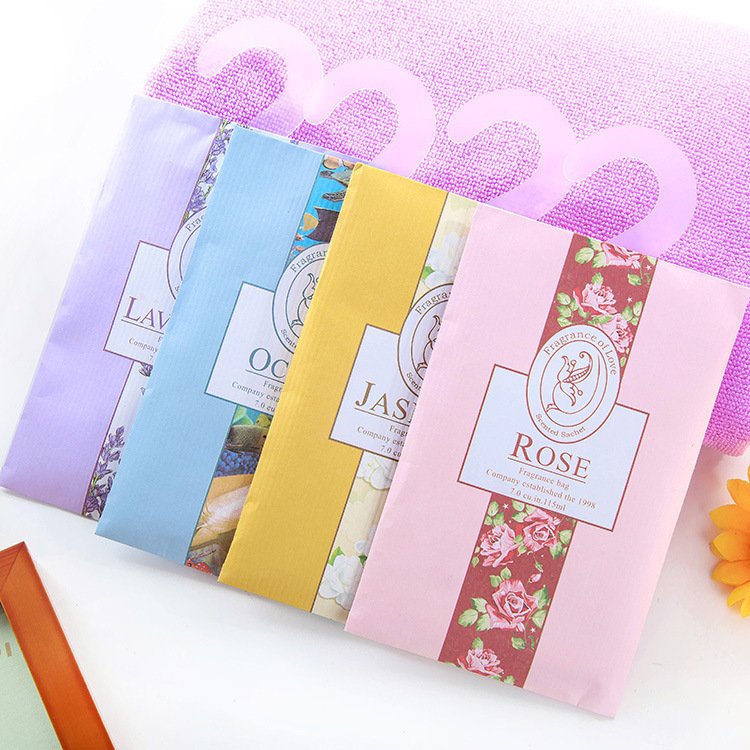 Hot Selling High Grade Long Last Fragrance Hanging Scented Clothes Car Air Freshener Eva Scented Lasting Hanging Sachet