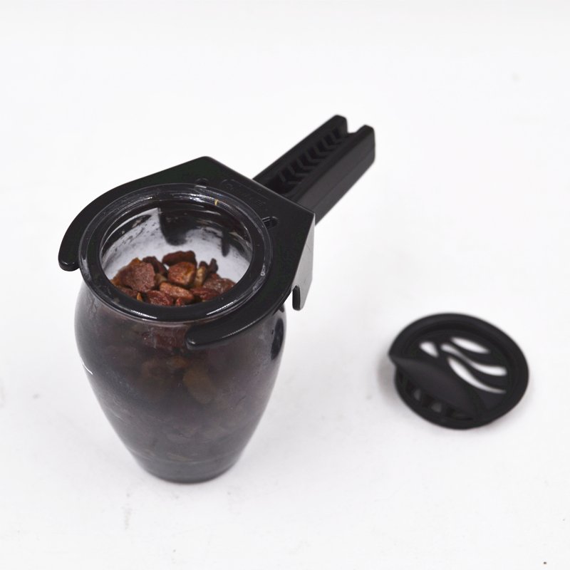 Wholesale luxury car fragrance vent aroma air freshener glass bottle with natural zeolite aromatherapy stone