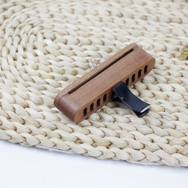 Custom Wooden Car Air Freshener Vent lip Wood Auto Outlet Vent Clip Air Freshener in the Car