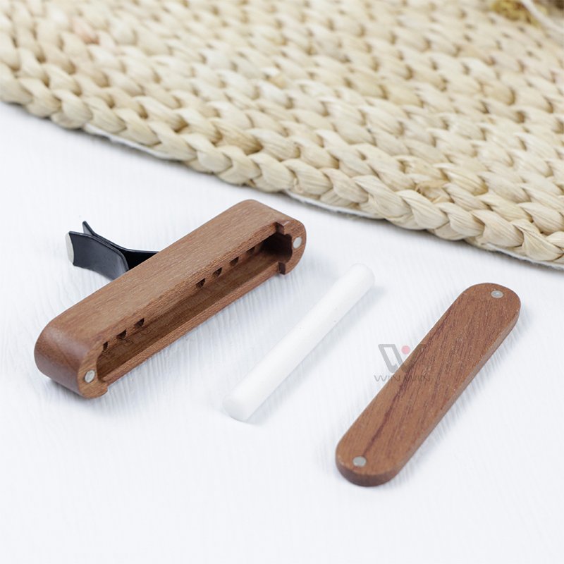 Custom Wooden Car Air Freshener Vent lip Wood Auto Outlet Vent Clip Air Freshener in the Car