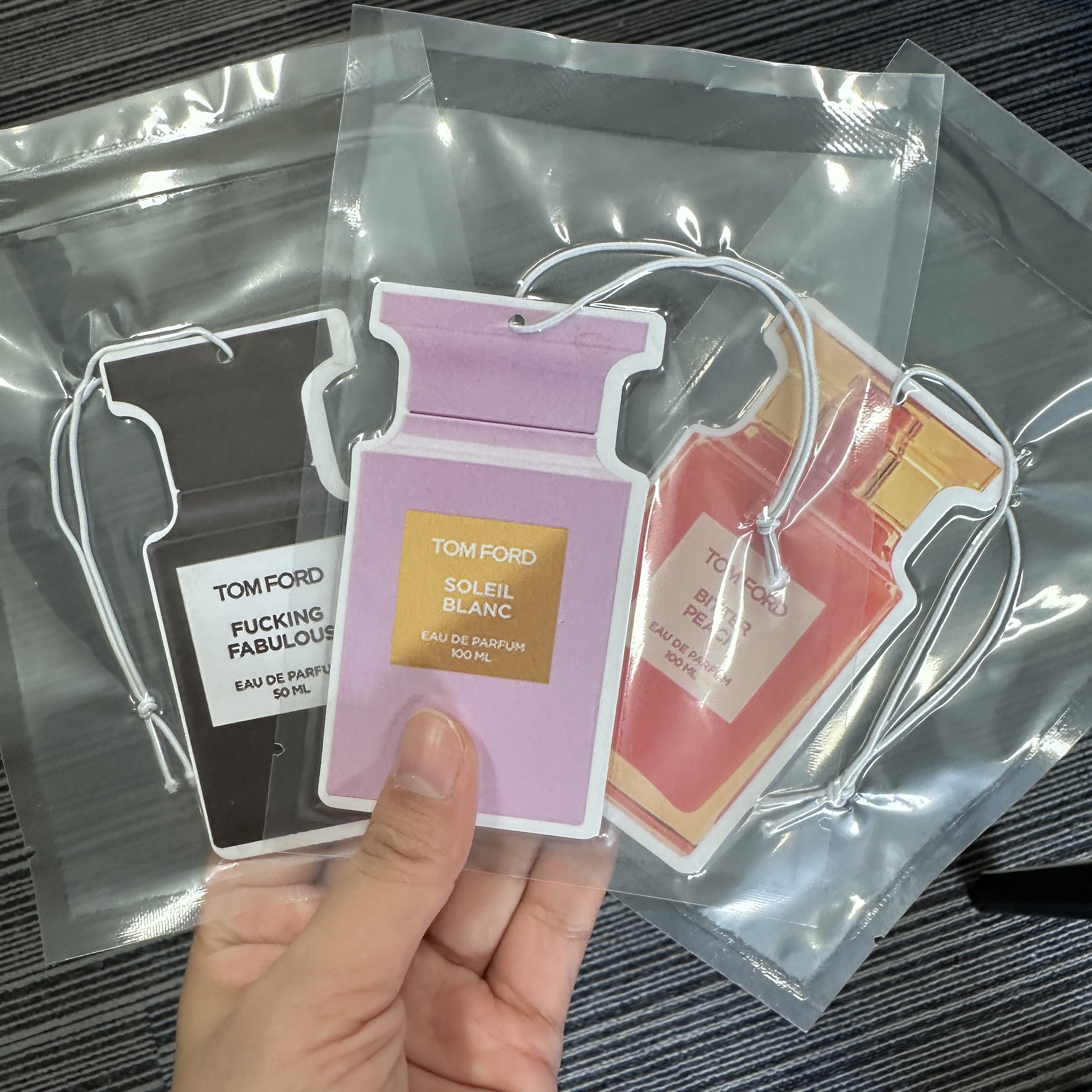 Top Selling Personalized 2024 custom air freshener cotton paper Creative luxury hanging air freshener