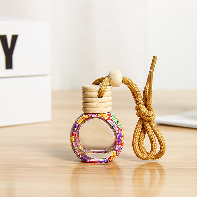 Custom Logo 10ml Flat Glass Car Perfume Bottles Empty Hanging Car Diffuser Windshield Pendant Polymer Clay Car Freshener