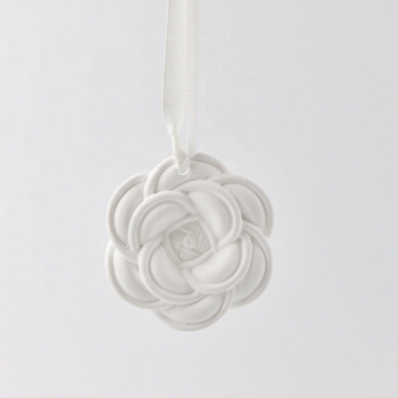 Home Aromatherapy Diffuser Hanging Fragrance Essential Oil Diffuser Stone Scented Ceramic Flower Aroma Plaster Air Freshener