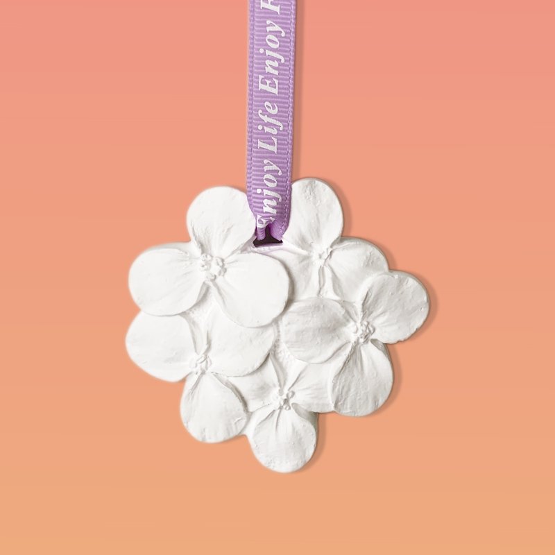 Wholesale Stocked Home Luxury Car Wardrobe Air Freshener Ceramic Flower Aroma Porcelain Scented Fragrance Essential Oil Diffuser