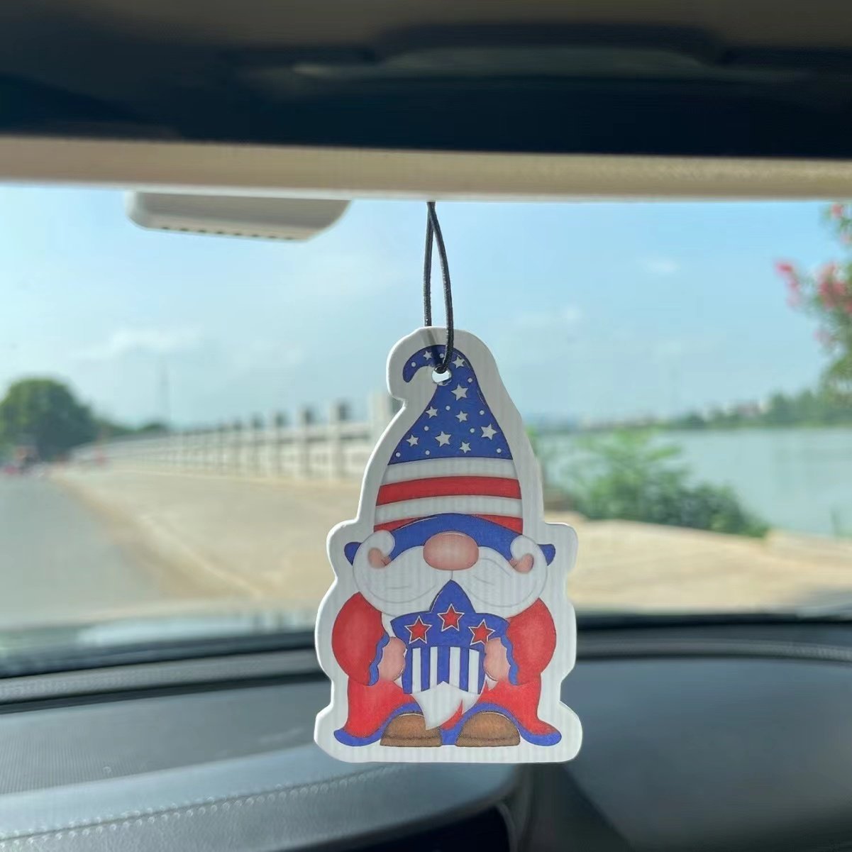 Wholesale paper perfume air freshener custom car freshener