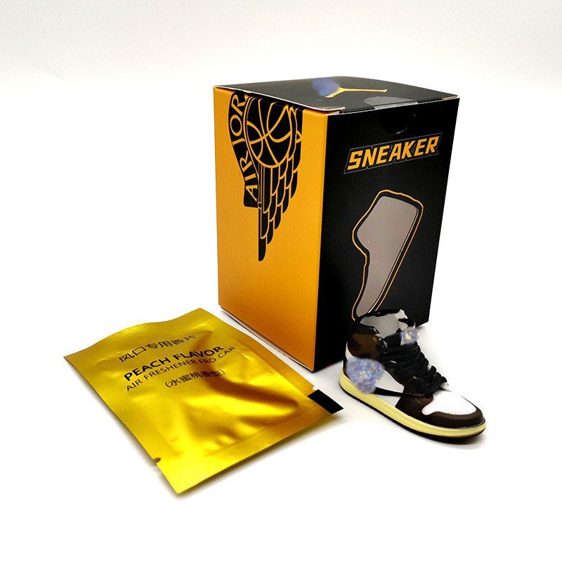 Hot Selling New Promotion Sneaker Shoes Diffuser Clip Car Air Freshener With Car Air Outlet Fragrance