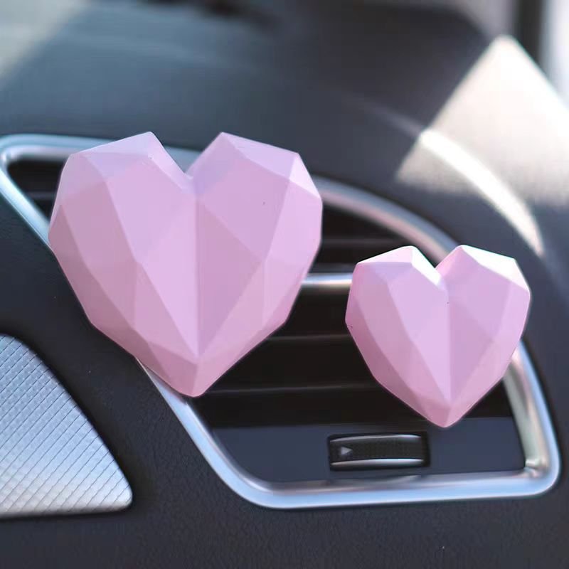 Stocked Wholesale Pink Heart Shaped Ceramic Aromatherapy Essential Oil Diffuser Car Interior Vent Clip Air Freshener