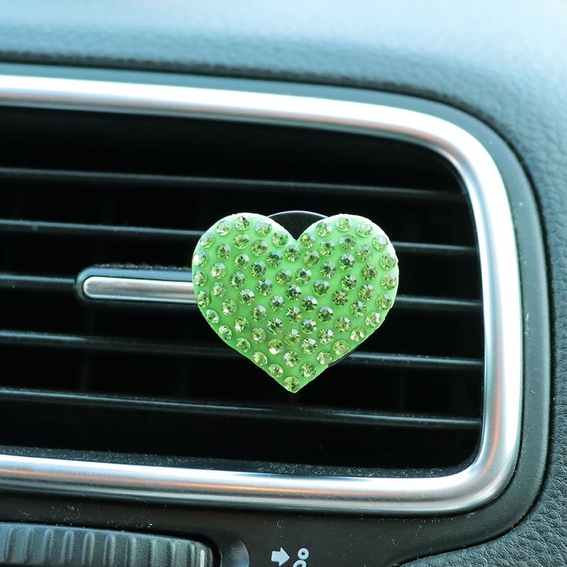 Factory Directly Supply Durable Car Aromatherapy Clips with Aromatic Pads for Auto Interior Decoration
