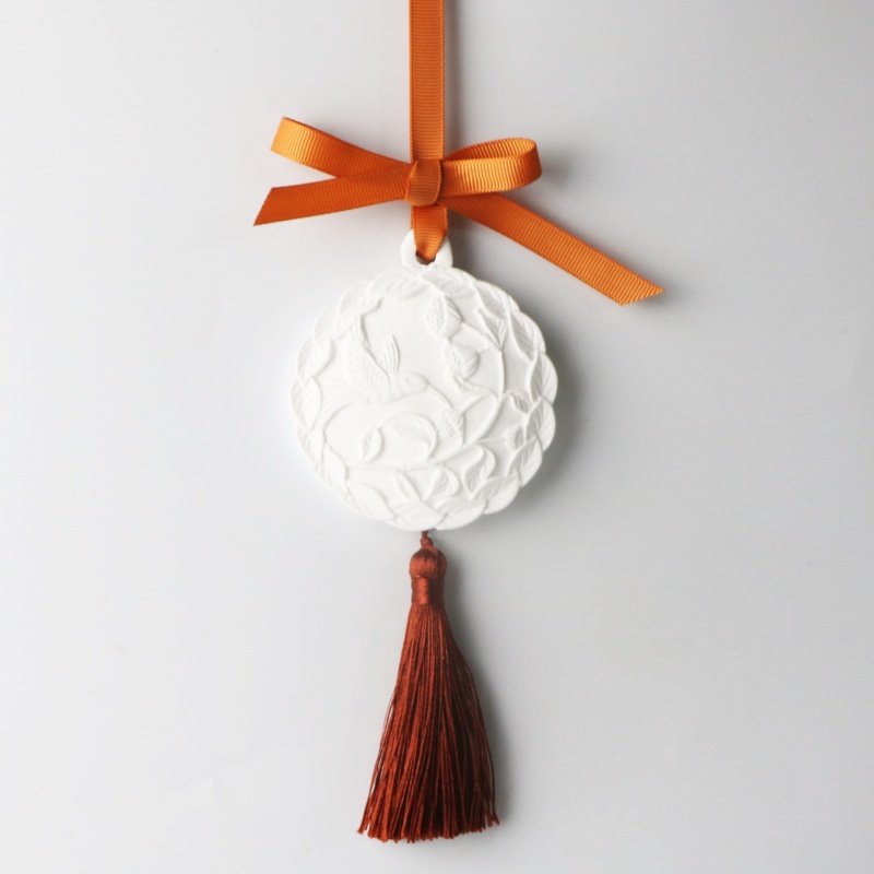 Finru Factory Aromatic Ceramic Stone Diffuser Aromatherapy Essential Oil Gypsum Flower Car Decoration Air Freshener