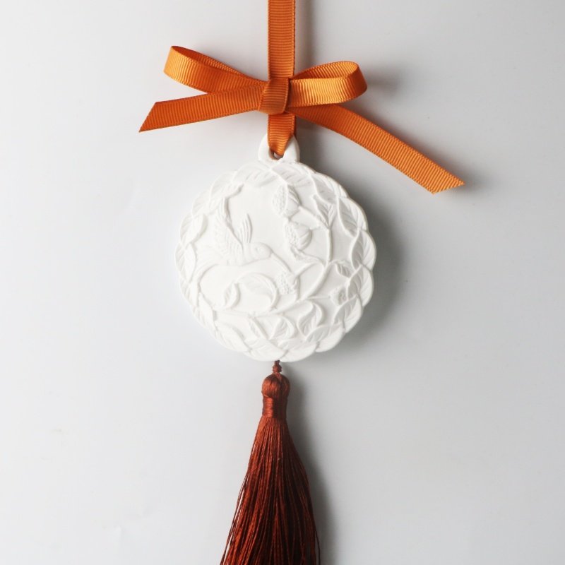 Finru Factory Aromatic Ceramic Stone Diffuser Aromatherapy Essential Oil Gypsum Flower Car Decoration Air Freshener