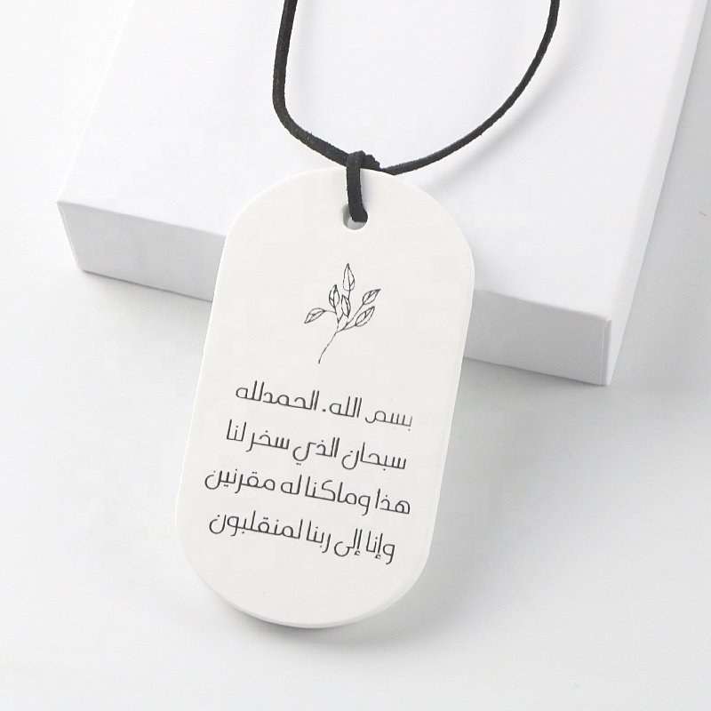 Factory Wholesale Car Hanging Wardrobe Air Freshener Scented Ceramic Aroma Porcelain Flower Fragrance Oil Diffuser