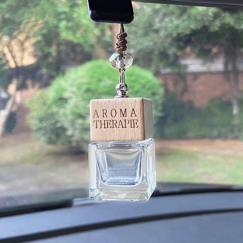 Wholesales aromatherapy essential oil glass bottle, car hanging ornaments, perfume car air freshener