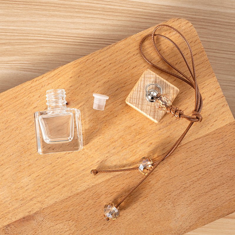 Wholesales aromatherapy essential oil glass bottle, car hanging ornaments, perfume car air freshener