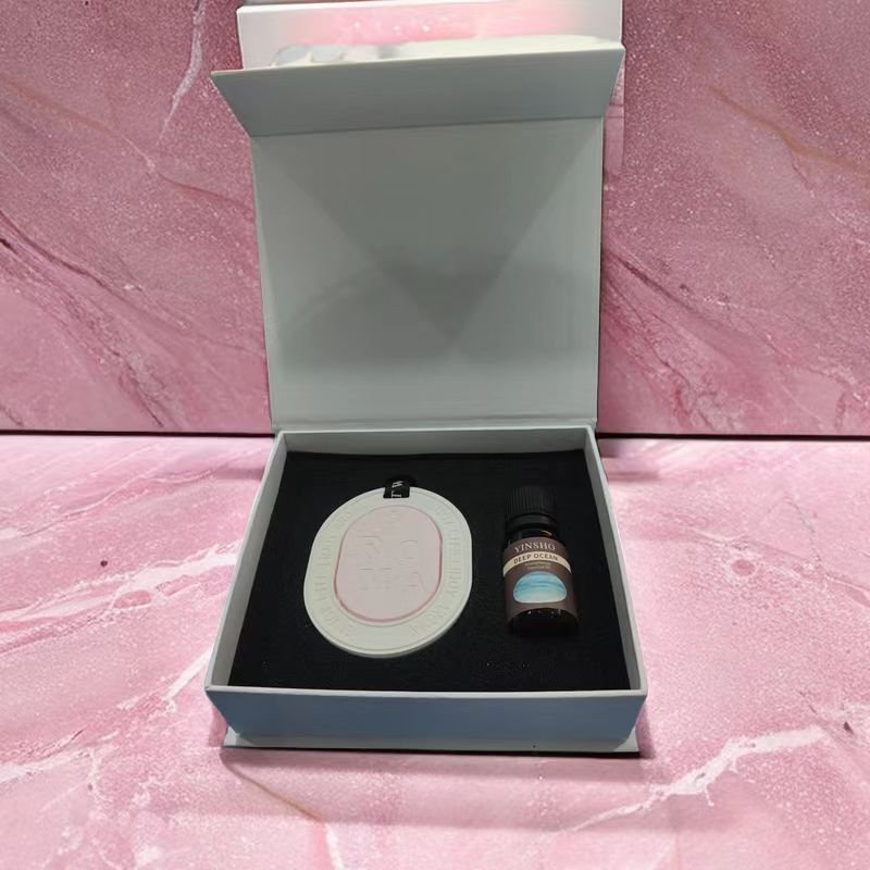 Customized hanging high quality luxury car air freshener perfume scented car air freshener car perfume air freshener