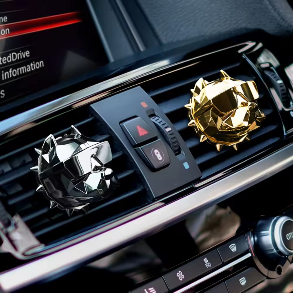 High quality car air outlet air freshener vent clip car aromatherapy American dog head diffuser car perfume