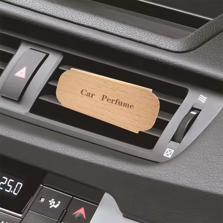 Custom Wooden Air Vent Clip Car Air Freshener Luxury Car Scent Diffuser Aromatherapy for Car Accessories Interior Decorative