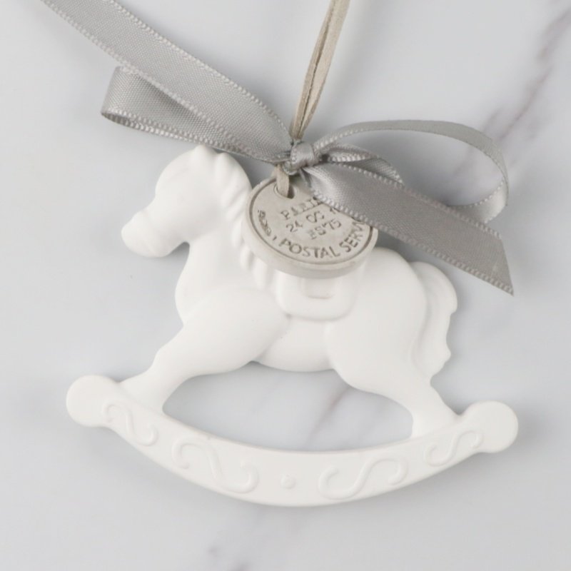 FinRu Grey Horse Hanging Car Wardrobe Air Freshener Scented Ceramic Aroma Plaster Fragrance Porcelain Essential Oil Diffuser