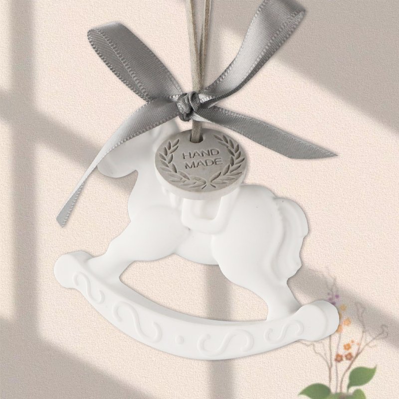 FinRu Grey Horse Hanging Car Wardrobe Air Freshener Scented Ceramic Aroma Plaster Fragrance Porcelain Essential Oil Diffuser