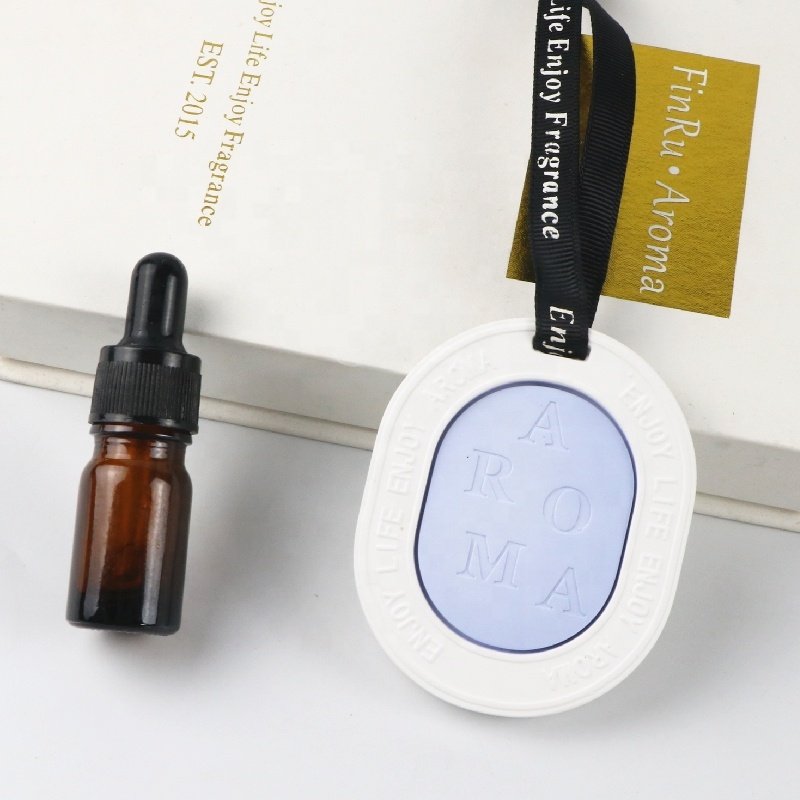 Wholesale Gift Hanging Home Car Scented Ceramic Decoration Aromatherapy Air Freshener Porcelain Fragrance Essential Oil Diffuser